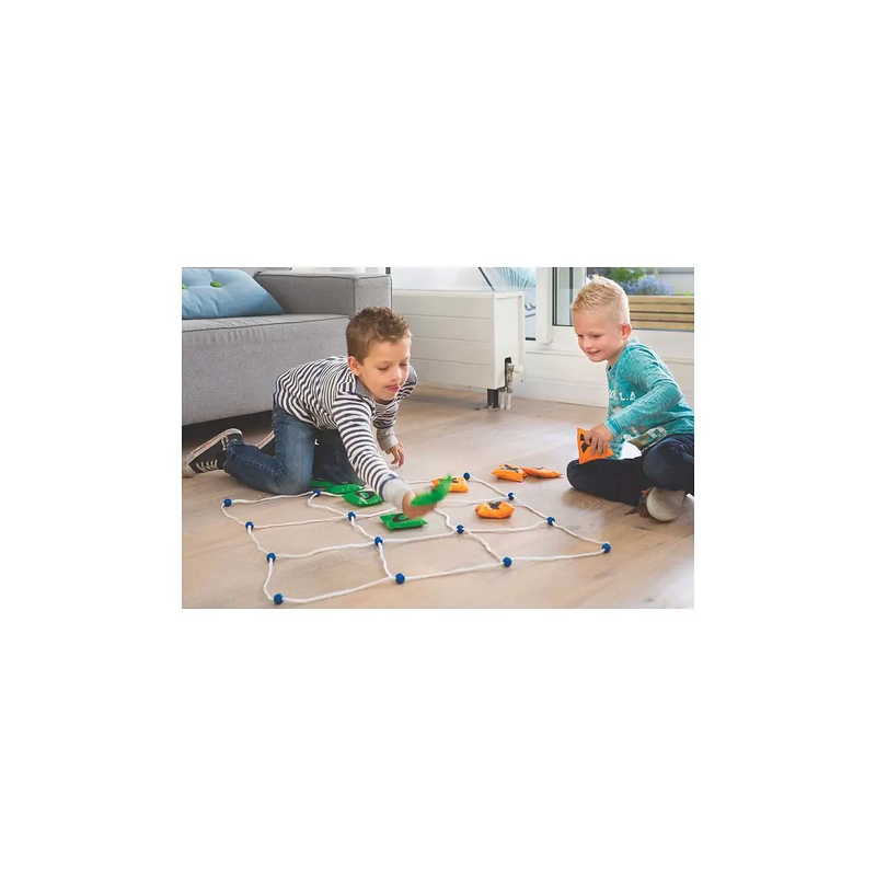 Tic-Tac-Toe – 70 × 70 cm with 10 Bean Bags